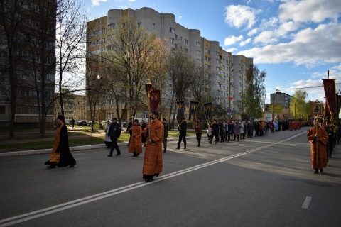 встреча Благодатного огня