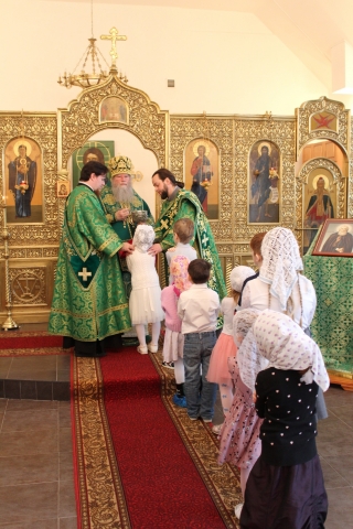 АРХИЕРЕЙСКАЯ СЛУЖБА