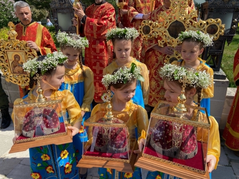 День памяти св. бл. князей Константина и сыновей его Михаила и Феодора.