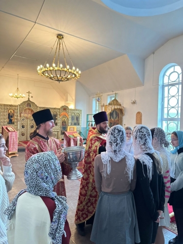 ПАТРИАРШАЯ ЛИТУРГИЯ
