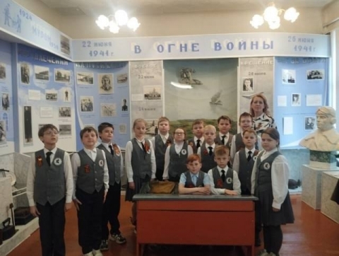 В МУЗЕЕ ГЕРОЯ СОВЕТСКОГО СОЮЗА Н.Ф. ГАСТЕЛЛО