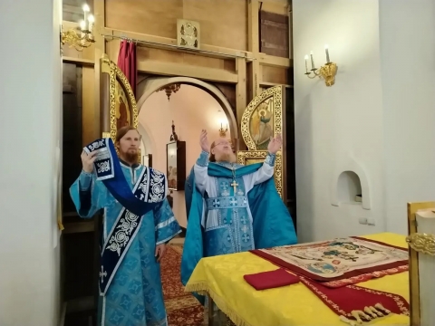 ПОКРОВ ПРЕСВЯТОЙ БОГОРОДИЦЫ