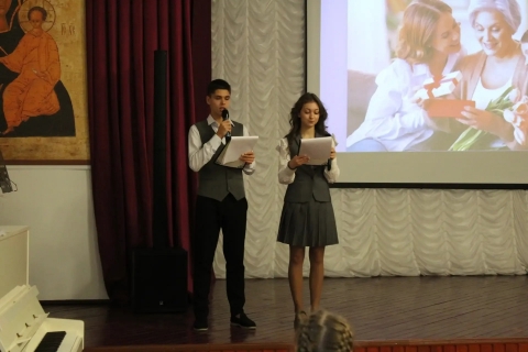 С ЛЮБОВЬЮ И БЛАГОДАРНОСТЬЮ: КОНЦЕРТ КО ДНЮ МАТЕРИ! 