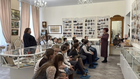 Экскурсия в школьный музей