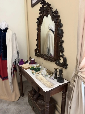 Экскурсия в школьный музей