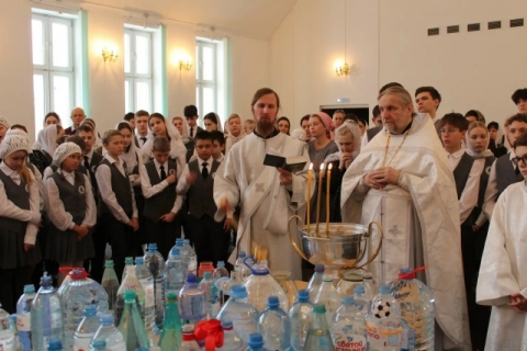 КРЕЩЕНИЕ ГОСПОДНЕ