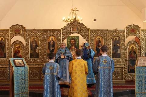 СРЕТЕНИЕ ГОСПОДНЕ