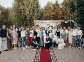 В добрый путь, выпускники!